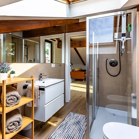 Charming Barolo Wine Loft Guest house *