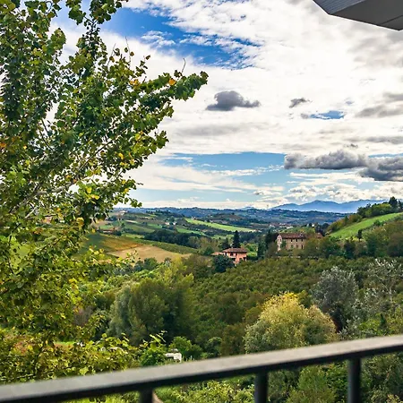 Charming Barolo Wine Loft 3*