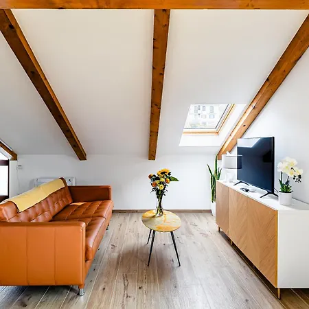 Charming Barolo Wine Loft Monforte dʼAlba