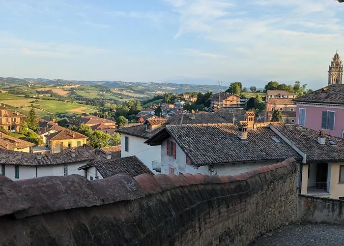 Charming Barolo Wine Loft Monforte dʼAlba