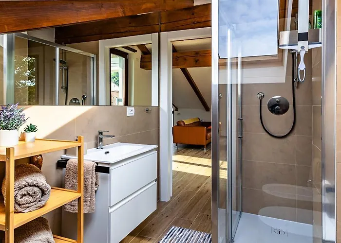 Charming Barolo Wine Loft Gasthuis 3*