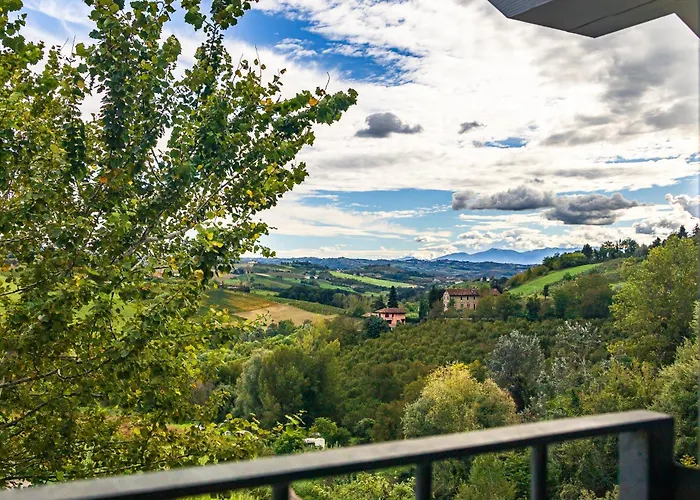 Charming Barolo Wine Loft 3*